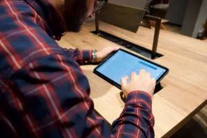 Imagen de iPad vs tablet Android para estudiantes: apps y batería