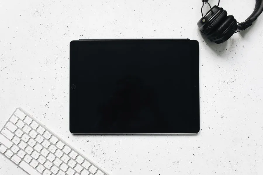 Imagen de iPad vs Surface Pro Comparativa Definitiva 2026