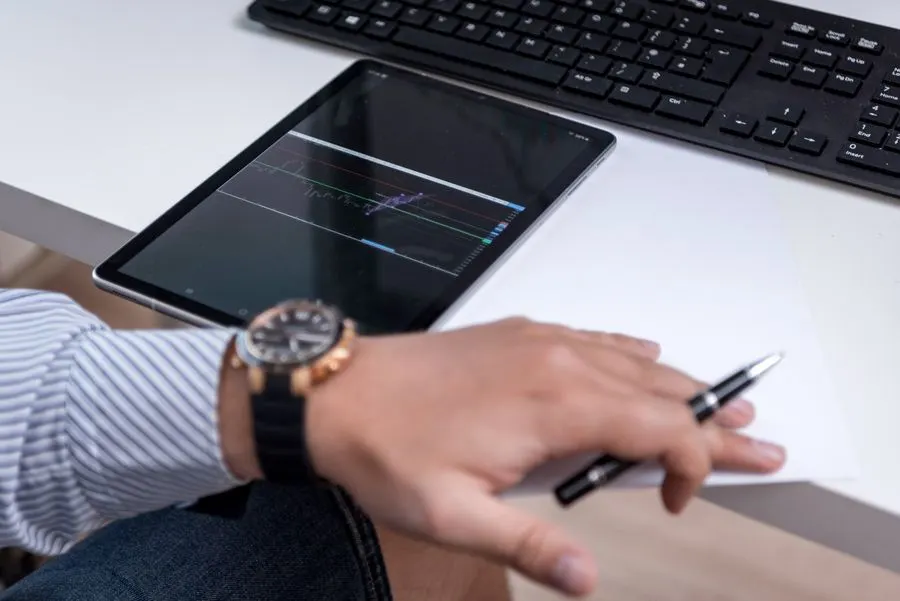 Imagen de Magic Keyboard vs Logitech Combo Touch: ¿Qué teclado elegir?