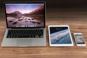 Imagen de iPad vs MacBook Air: ¿qué comprar para la universidad en Estados Unidos?