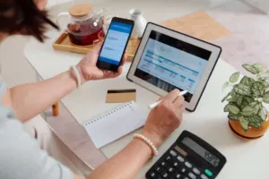 Cómo enviar dinero y pagar servicios desde el iPad en Estados Unidos